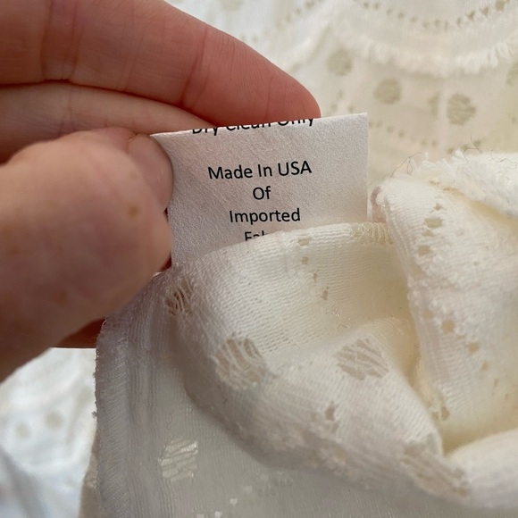 Sara Campbell Womens White Lacey Sheer Top Blouse Size Small Casual Preppy - Picture 8 of 8